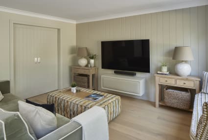 Project | UK | Azur | HW2104 | Woking 2